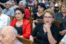 Состоялось открытие выставки, посвящённой 100-летию народного художника Эльбея Рзагулиева (ФОТО)