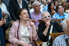 Состоялось открытие выставки, посвящённой 100-летию народного художника Эльбея Рзагулиева (ФОТО)