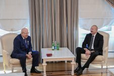 Президент Ильхам Алиев вручил орден «Достлуг» известному общественно-политическому деятелю Дагестана Курбану Курбанову (ФОТО)