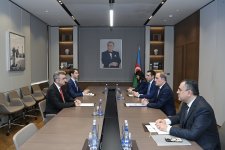 Джейхун Байрамов провел обсуждения с послом Германии (ФОТО)