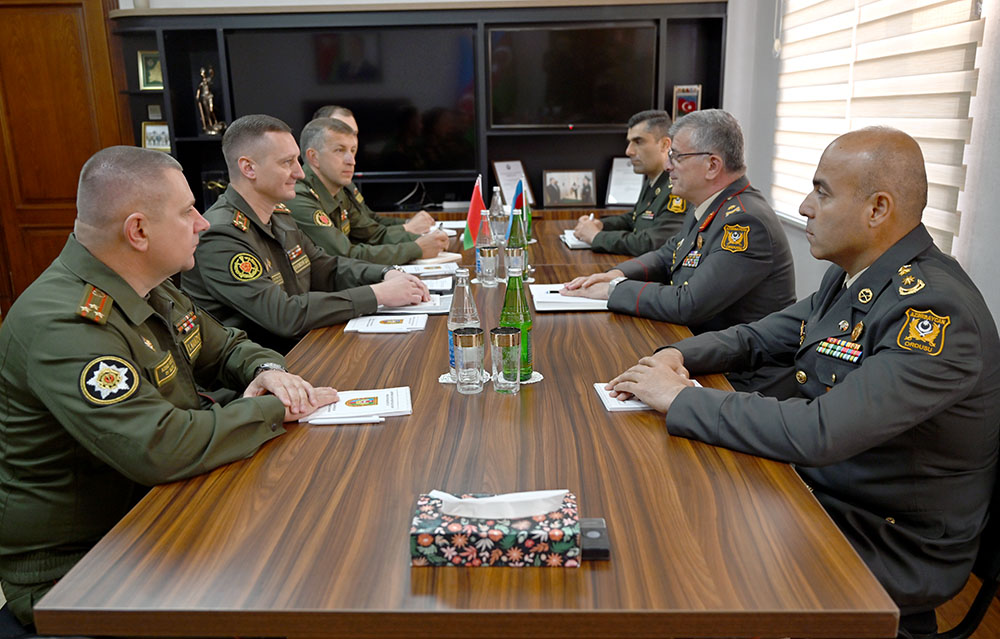 Состоялась рабочая встреча военных представителей Азербайджана и Беларуси (ФОТО)