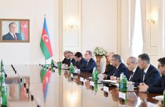 Состоялась встреча Президента Ильхама Алиева с Президентом Туркменистана в расширенном составе (ФОТО)