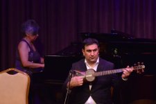 Одним бакинским летним вечером - мелодии без слов (ФОТО)