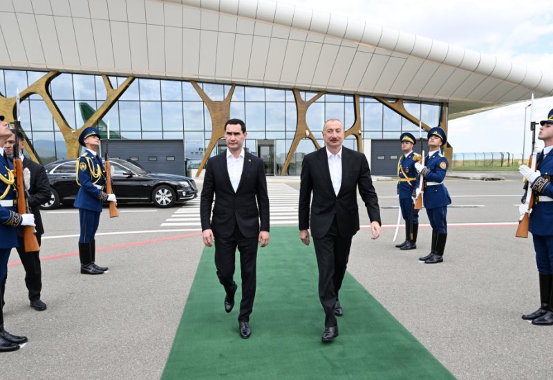 Завершился государственный визит Президента Туркменистана Сердара Бердымухамедова в Азербайджан (ФОТО)