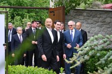 Президент Ильхам Алиев и Президент Сердар Бердымухамедов посетили дом-музей Бюльбюля в Шуше (ФОТО)