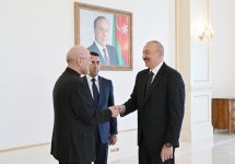 Президент Ильхам Алиев принял делегацию во главе с председателем Собрания исламского совета Ирана (ФОТО)