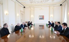 Президент Ильхам Алиев принял делегацию во главе с председателем Собрания исламского совета Ирана (ФОТО)