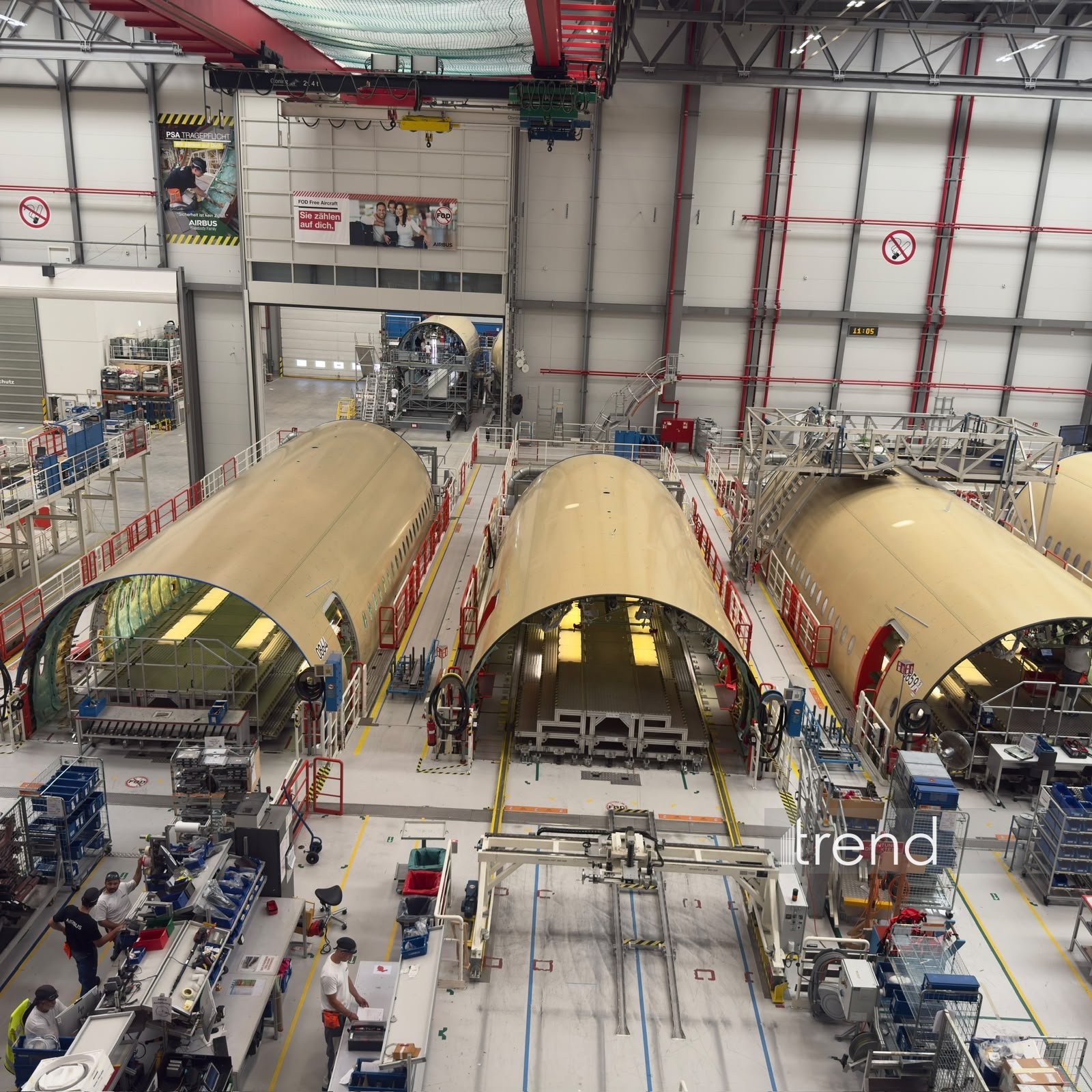 Журналисты из Азербайджана ознакомились с производственными мощностями Airbus в Гамбурге (ФОТО)