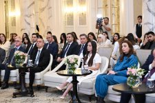 Вице-президент Фонда Гейдара Алиева Лейла Алиева приняла участие во II Дне выпуска проекта «Поддержка образования девочек» (ФОТО)