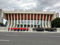 В Азербайджане в День Вооруженных сил организованы шествия военнослужащих (ФОТО)