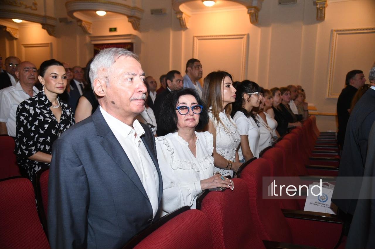 Состоялась премьера фильма, посвященного 100-летнему юбилею генерал-лейтенанта Арифа Гейдарова (ФОТО)