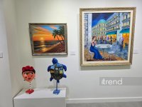 В Баку открылась красочная экспозиция Gulnar Art Studio под названием "Разные взгляды" (ФОТО)