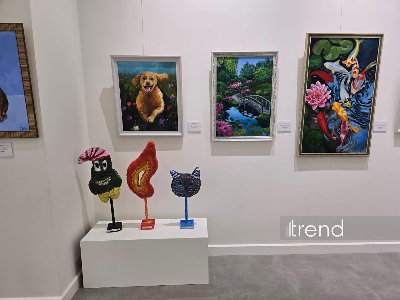 В Баку открылась красочная экспозиция Gulnar Art Studio под названием "Разные взгляды" (ФОТО)