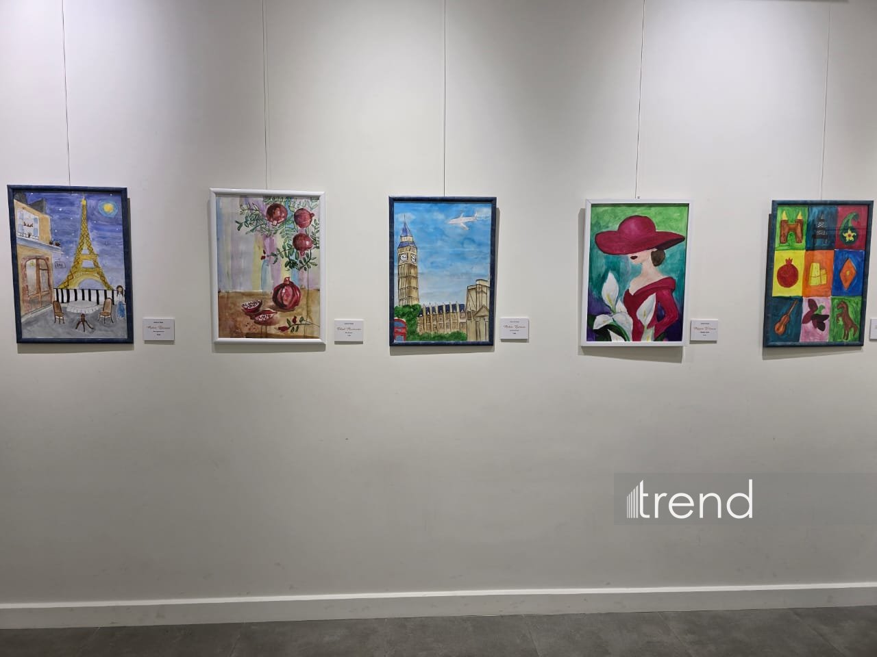 В Баку открылась красочная экспозиция Gulnar Art Studio под названием "Разные взгляды" (ФОТО)