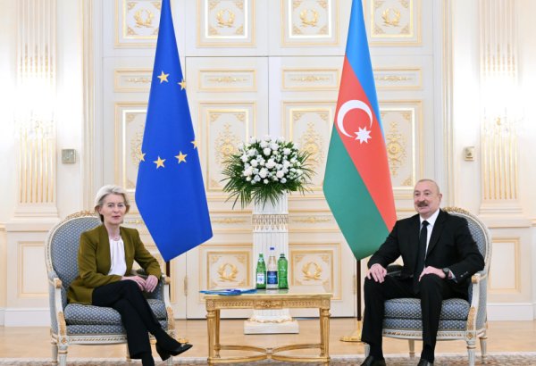 Состоялась встреча Президента Ильхама Алиева с президентом Европейской комиссии в формате «один на один» (ФОТО/ВИДЕО)
