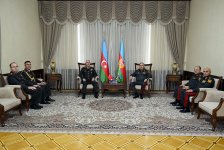 Обсуждено сотрудничество в сфере военного образования между Азербайджаном и Турцией (ФОТО)