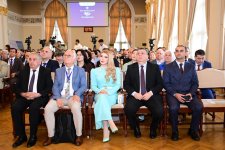 Баку стал центром международного диалога о будущем тюркологии (ФОТО)