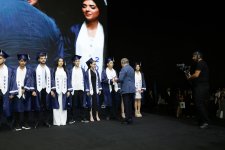 В UNEC торжественно отметили День выпускника: 6091 студент стали выпускниками (ФОТО)