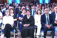 В Национальной академии авиации торжественно отмечен День выпускника (ФОТО)
