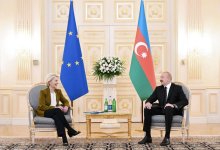 Состоялась встреча Президента Ильхама Алиева с президентом Европейской комиссии в формате «один на один» (ФОТО)