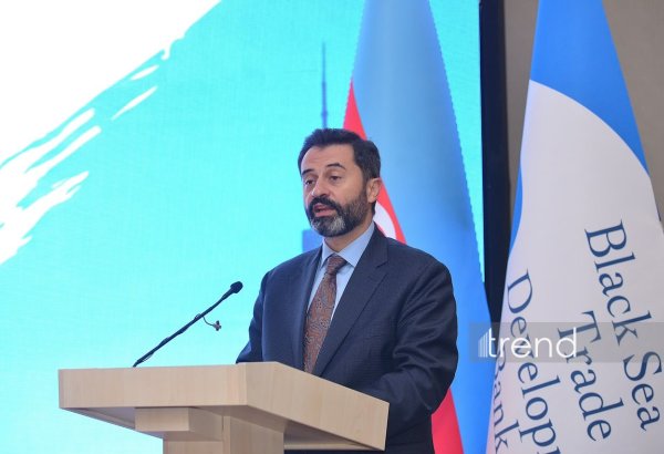 Азербайджан стал стратегическим узлом между Востоком и Западом - ЧБТР