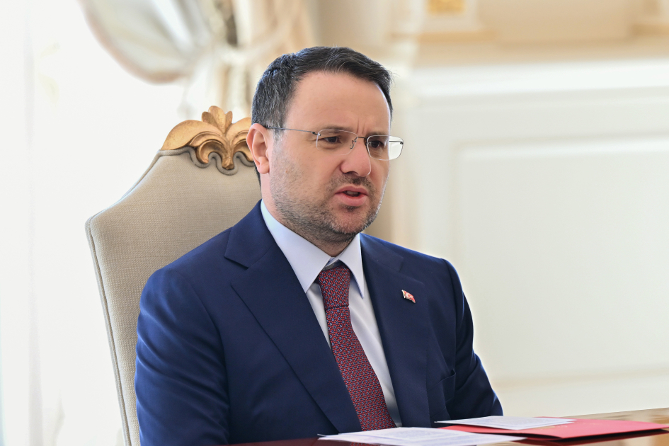 Президент Ильхам Алиев принял министра юстиции Турции (ФОТО)