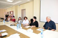 В Азербайджане впервые утверждены национальные стандарты для кяманчи (ФОТО)