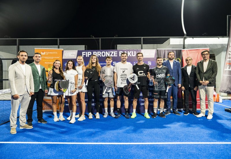 На побережье Каспия прошел международный турнир по паделу FIP Bronze Baku II