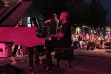 Французские джазовые ритмы под открытым небом летнего Баку - Eric Jacot Band на Shahin Novrasli Festival (ФОТО)