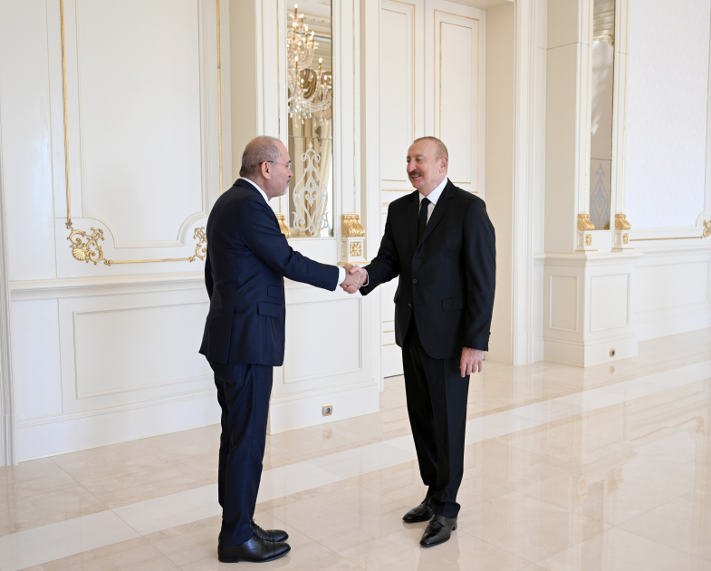 Президент Ильхам Алиев принял заместителя премьер-министра Иордании (ФОТО)