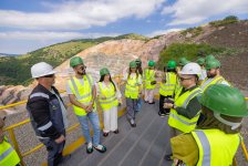 «AzerGold» организовало инфотур в Дашкесанский район и на Човдарский золотообрабатывающий завод для тревел блогеров (ФОТО/ВИДЕО)
