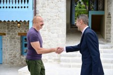 Президент Ильхам Алиев принял участие в открытии после реставрации "Дома Садыгджана" в Шуше (ФОТО)