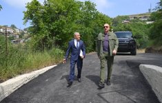 Президент Ильхам Алиев ознакомился с работами, проделанными в селе Кичик Галадереси Шушинского района, встретился с жителями, вернувшимися в село (ФОТО/ВИДЕО)