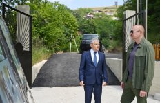 Президент Ильхам Алиев ознакомился с работами, проделанными в селе Кичик Галадереси Шушинского района, встретился с жителями, вернувшимися в село (ФОТО/ВИДЕО)