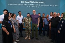 Президент Ильхам Алиев посетил село Гузейхырман Ходжавендского района (ФОТО)