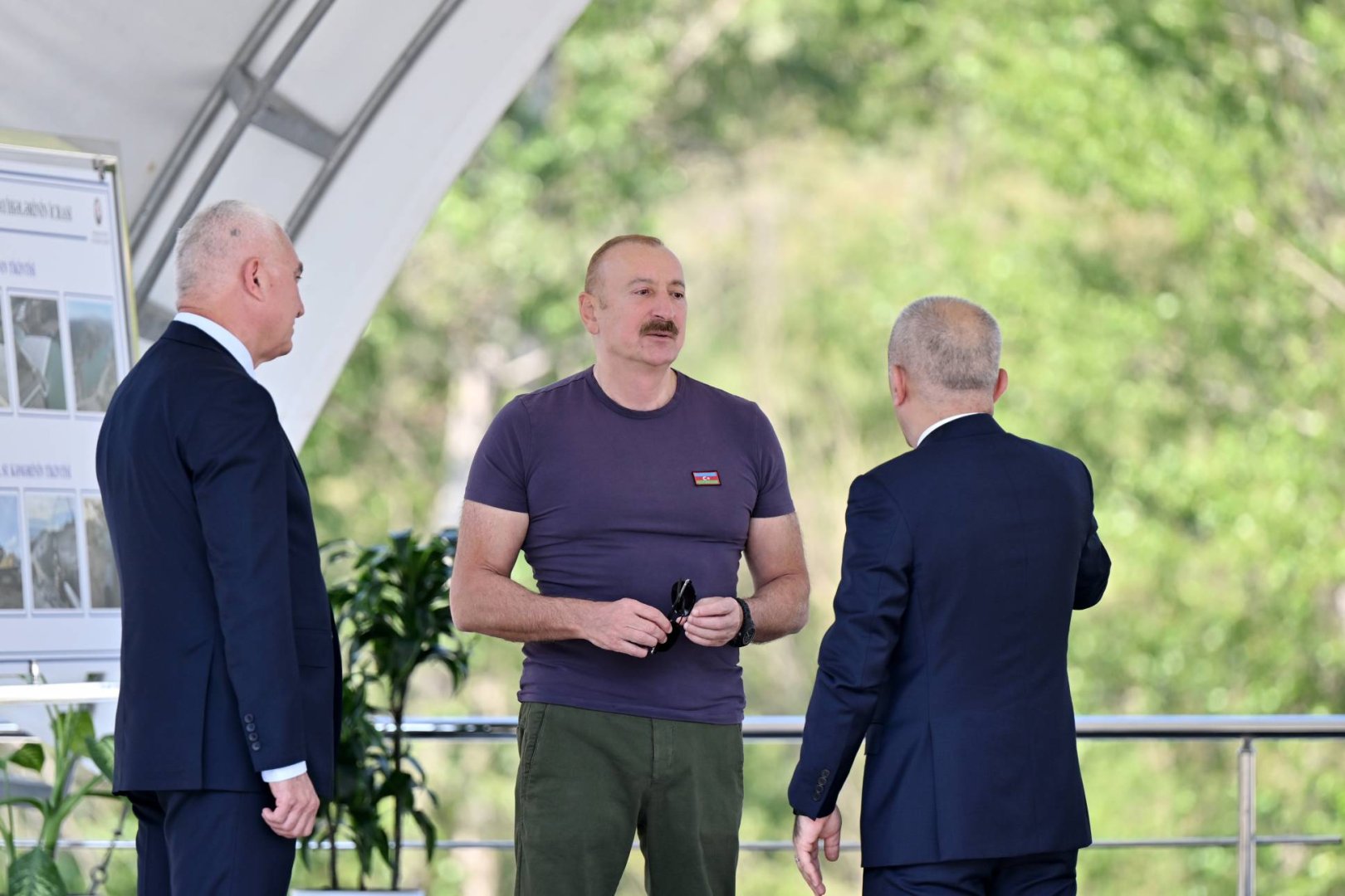 Президент Ильхам Алиев заложил фундамент водохранилища Хакаричай в Лачине (ФОТО)