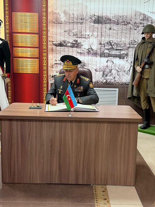 Начальник Генерального штаба азербайджанской армии находится с официальным визитом в Беларуси (ФОТО)
