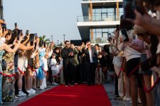 Любимец миллионов Керем Бюрсин в Баку: открытие именной звезды и вечер профессионального бокса (ФОТО)