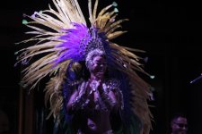Shahin Novrasli Festival завершился феерией бразильских ритмов и красочным карнавалом в Ичеришехер (ФОТО)