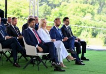 Президент Ильхам Алиев и Президент Петер Пеллегрини выступили с заявлениями для прессы (ФОТО/ВИДЕО)