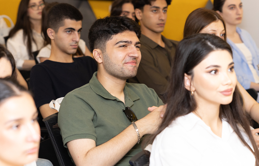 В Yelo Bank стартовала программа летней стажировки “Summer Challenge”! (ФОТО)