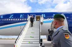 Президент Ильхам Алиев прибыл с официальным визитом в Германию (ФОТО/ВИДЕО)