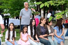 В Шуше прошли Дни поэзии Вагифа: интерактивные вечера, первая библиотека под открытым небом и праздничный концерт (ФОТО)