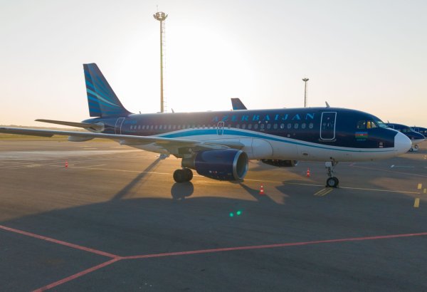 Azerbaijan Airlines пополнила свой флот четвертым самолетом с начала года (ФОТО)