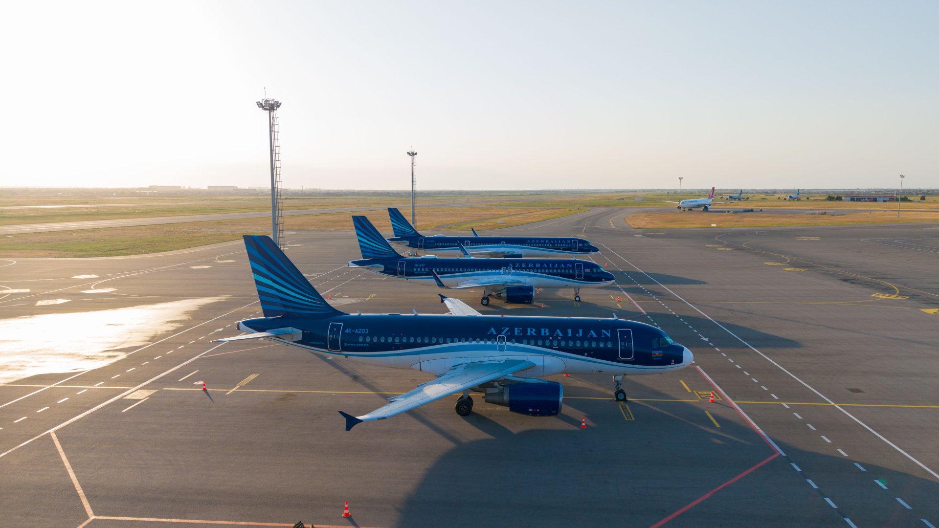 Azerbaijan Airlines пополнила свой флот четвертым самолетом с начала года (ФОТО)