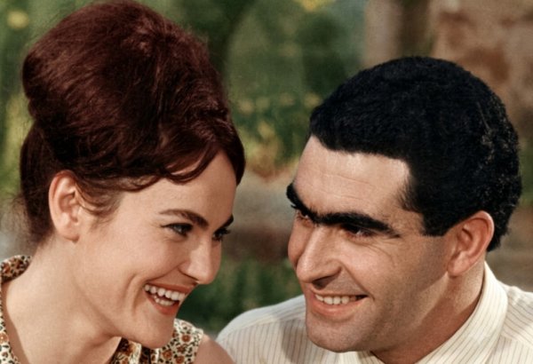 Юсиф Мухтаров - 85: голос азербайджанского телевидения и радио, человек чести и верный спутник Амалии Панаховой (ФОТО)