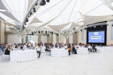 Azerbaijan Airlines организовала интеллектуальную игру «Fibonacci» для представителей СМИ по случаю Национального дня прессы (ФОТО)