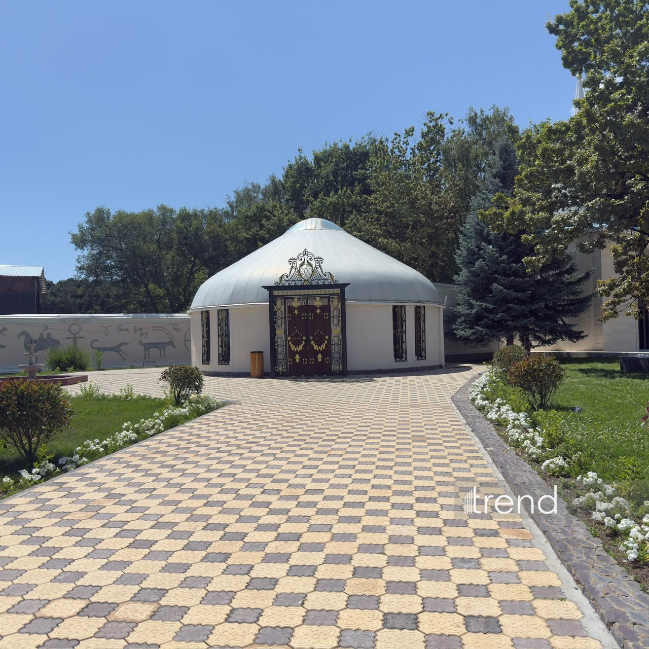 Пять религий под одним небом — азербайджанские журналисты открыли для себя «Рух Ордо» (ФОТО)