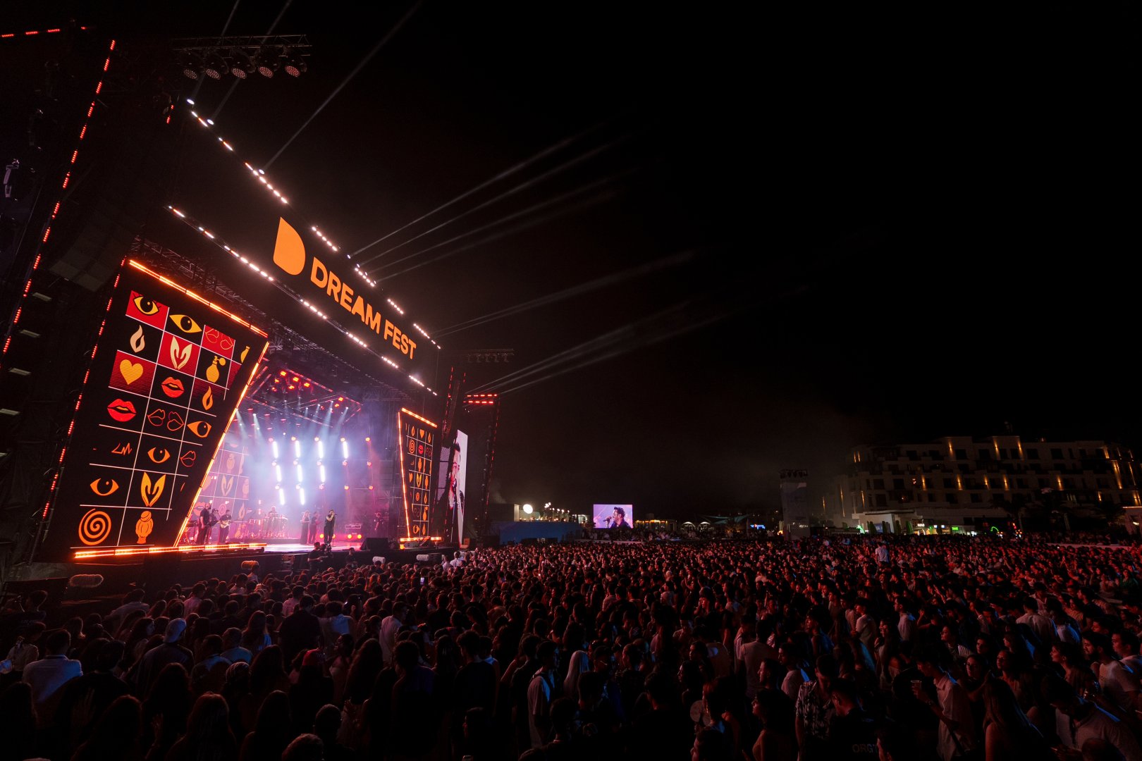 Музыка громче волн! Взрыв эмоций во второй день Dream Fest 2026 в Баку (ФОТО)