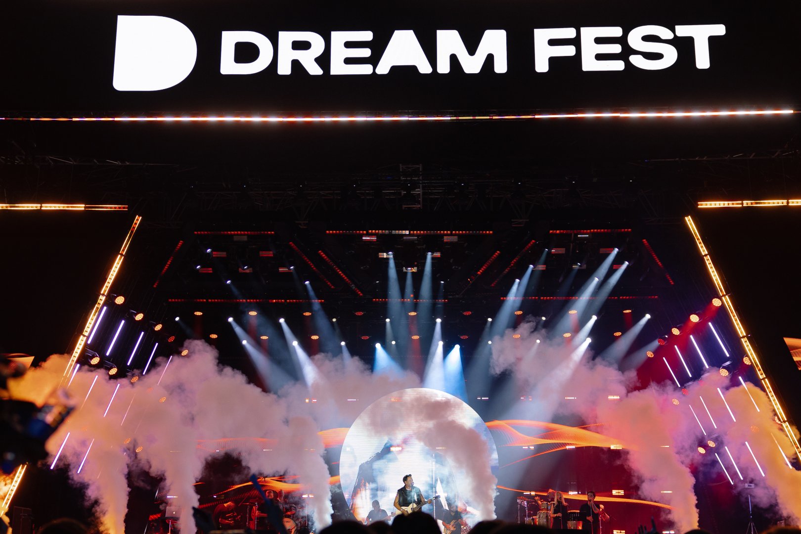 Музыка громче волн! Взрыв эмоций во второй день Dream Fest 2026 в Баку (ФОТО)